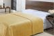 COBERTOR_TOQUE_DE_SEDA_QUEEN_100_POLIESTER_LISO_2_20M_X_2_40M_NIAZITEX_OURO.jpg