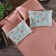 JOGO_DE_CAMA_MALHA_3_PECAS_CASAL_100_ALGODAO_ESTAMPADO_SRA_CASA_FLOR_DE_LOTUS_ROSA.jpg