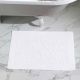 PISO_FELPUDO_JACQUARD_CONFORT_100_ALGODAO_50CM_X_70CM_680GM_DOHLER_BRANCO_FJ_6408.jpg