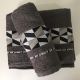 TOALHA_DE_ROSTO_JACQUARD_PREMIUM_50CM_X_80CM_400GM_PRONTA_DOHLER_FJ_6383_4566_GRAFITE.jpg