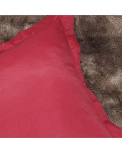 CAPA_ALMOFADA_GORGURINHO_BABADO_60CM_X_60CM_DE_CONFECCOES_VERMELHO.jpg