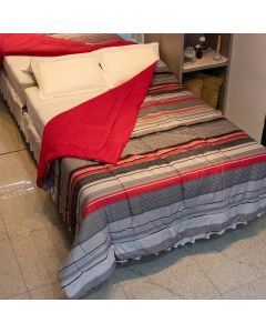 EDREDOM_PRIME_QUEEN_100_POLIESTER_ESTAMPADO_2_15M_X_2_40M_DE_CONFECCOES_VERMELHO.jpg